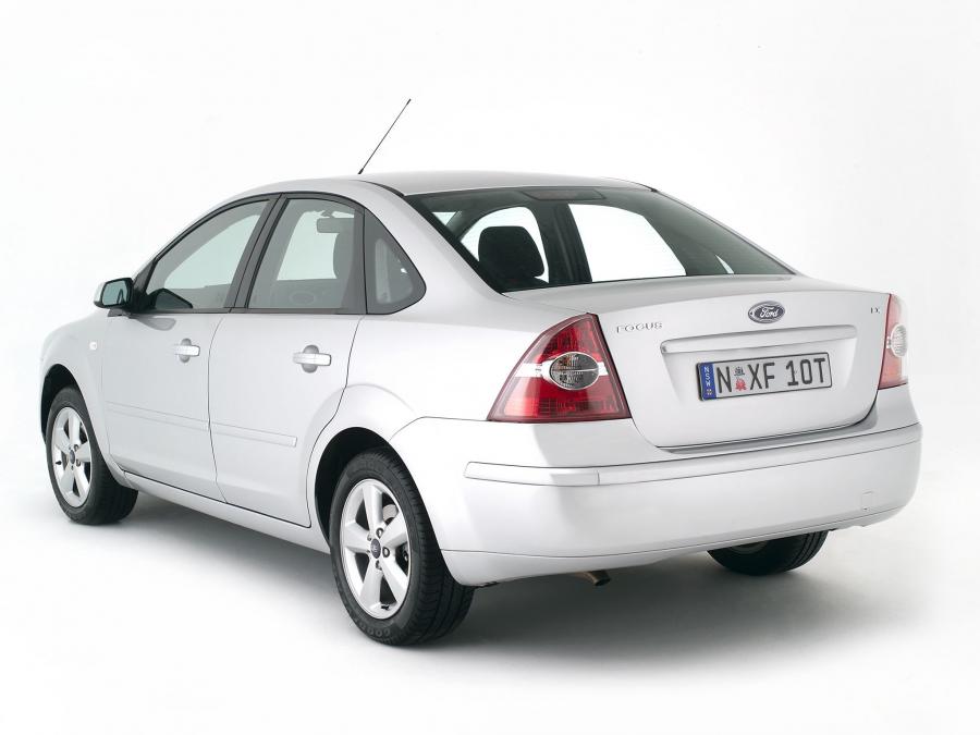  Ford Focus Sedan 2005 года  (AU) (фото 9 из 10)